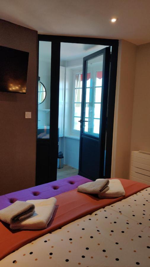 Les Coquelicots - Chambre Lea Houdan Bagian luar foto